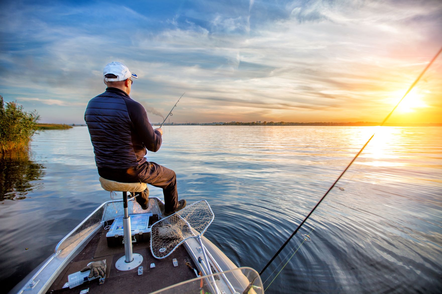 The Complete Guide to Your Floating Fishing Light